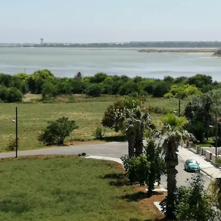 Apartmán Salt Lake Haven Larnaca