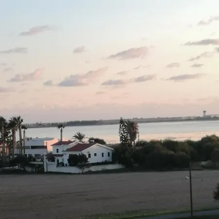 Salt Lake Haven Larnaka