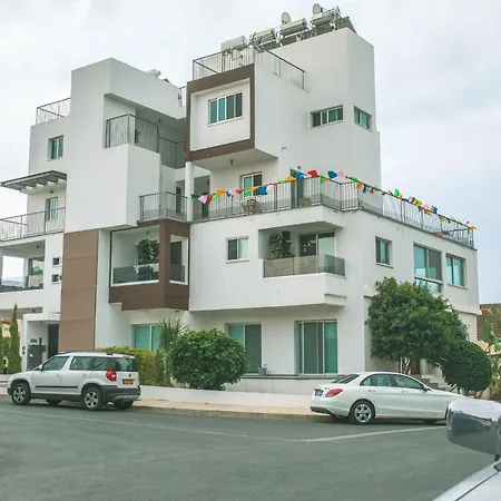Salt Lake Haven Larnaca